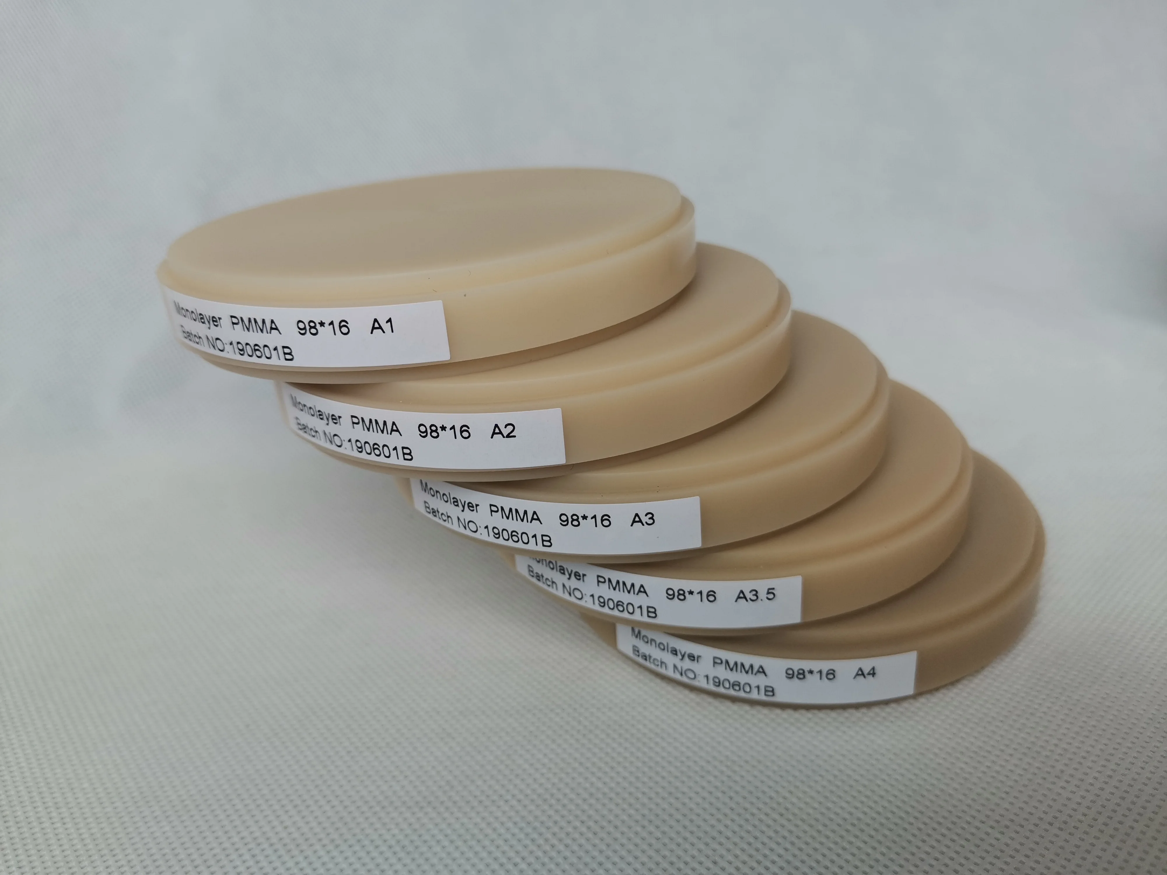 Monalayer PMMA 98mm  Thickness 10/12/14/16/18/20/22/25mm Lab Materials for Temporary Crown Open CADCAM System