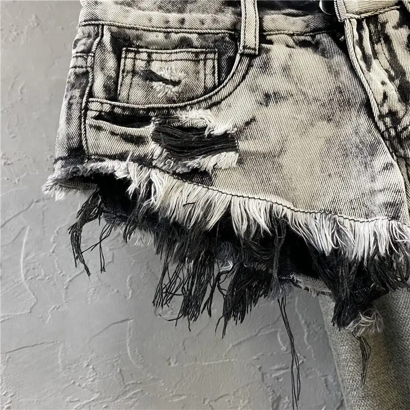 orts de Jeans A-Line Rasgado em Cinza Claro de Cintura Baixa Estilo F Versão Coreana Hot Pants Moda Casual de Verão