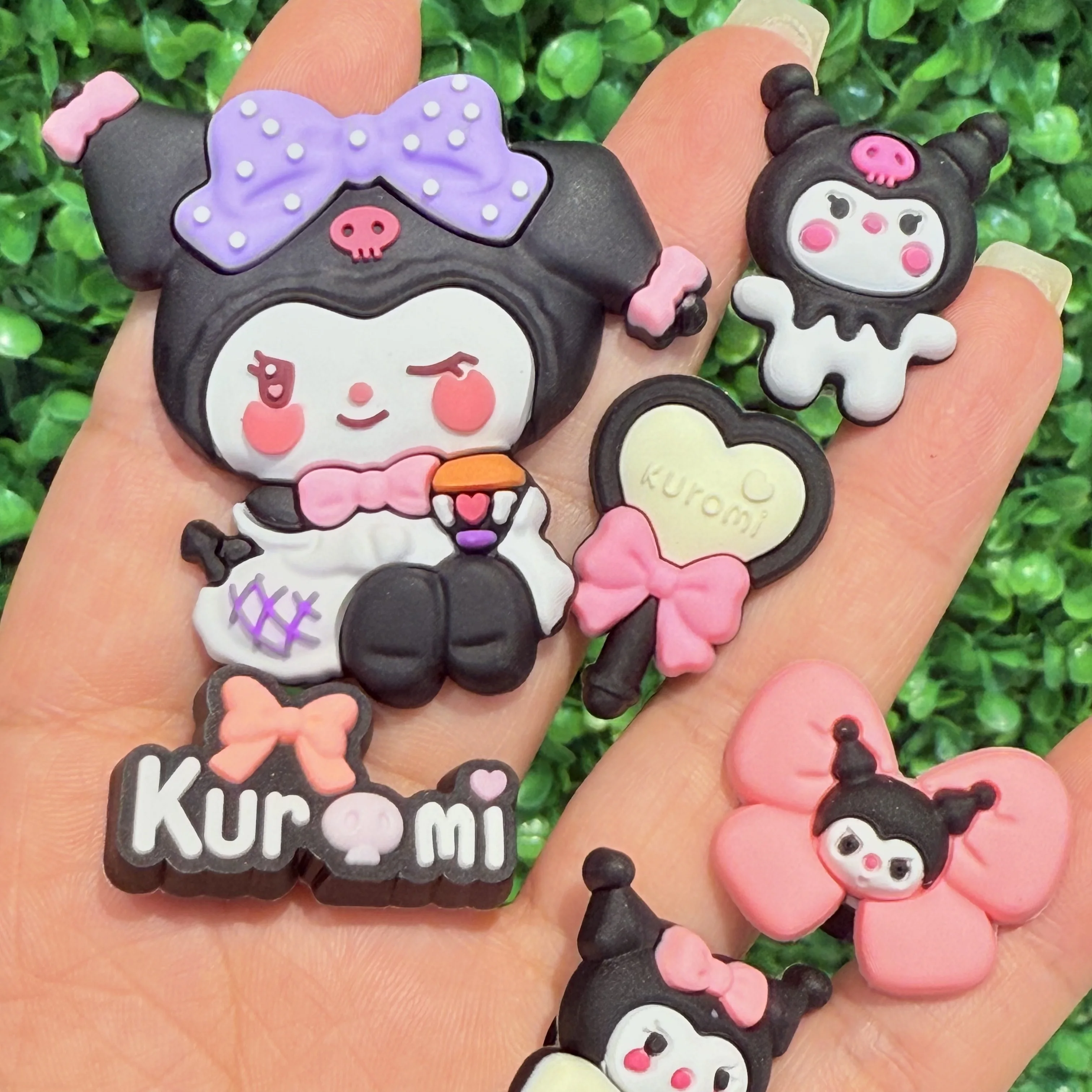 12-100 قطعة MINISO الكرتون الأحذية السحر Kuromi PVC DIY بها بنفسك إبزيم حذاء الأحذية الديكور صندل شاطئ اكسسوارات للأطفال هدايا