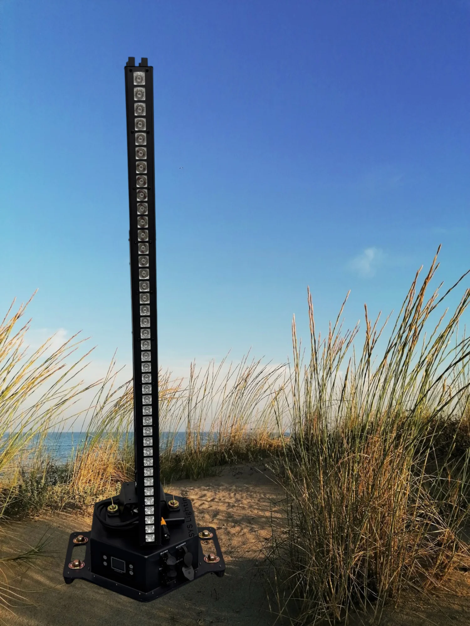 360-degree infinitely rotating base IP65. With infinitely rotating function, suitable for studios, theaters, bars, discos and ot