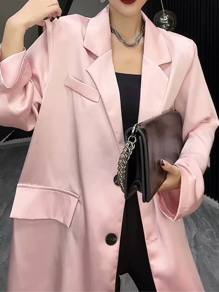 Chemise en satin de longueur moyenne imbibée pour femme, blazer à la mode et haut de gamme, coussinets initiés imbibés, mode automne 2024