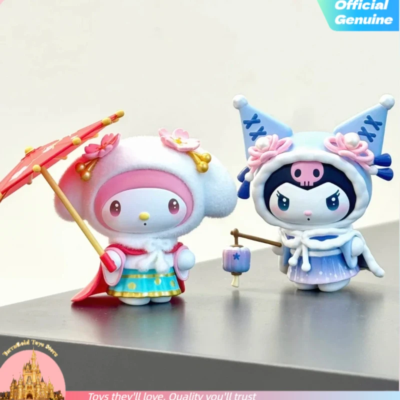

TOPTOY Sanrio Four Seasons Costume Blind Box Hello Kitty Kuromi Collectible Figure Mystery Box Kawaii Decor Birthday Gifts