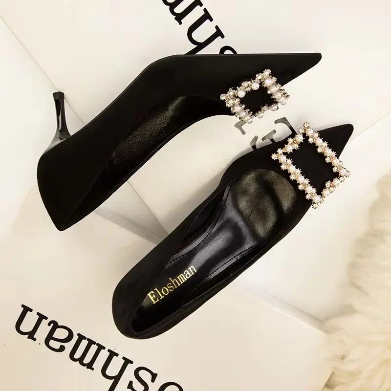 

Женская обувь 2025 года, пикантная вечерняя модная женская обувь с кристаллами, свадебные туфли на высоком каблуке, туфли невесты с жемчугом, острый носок, Zapatos De Mujer