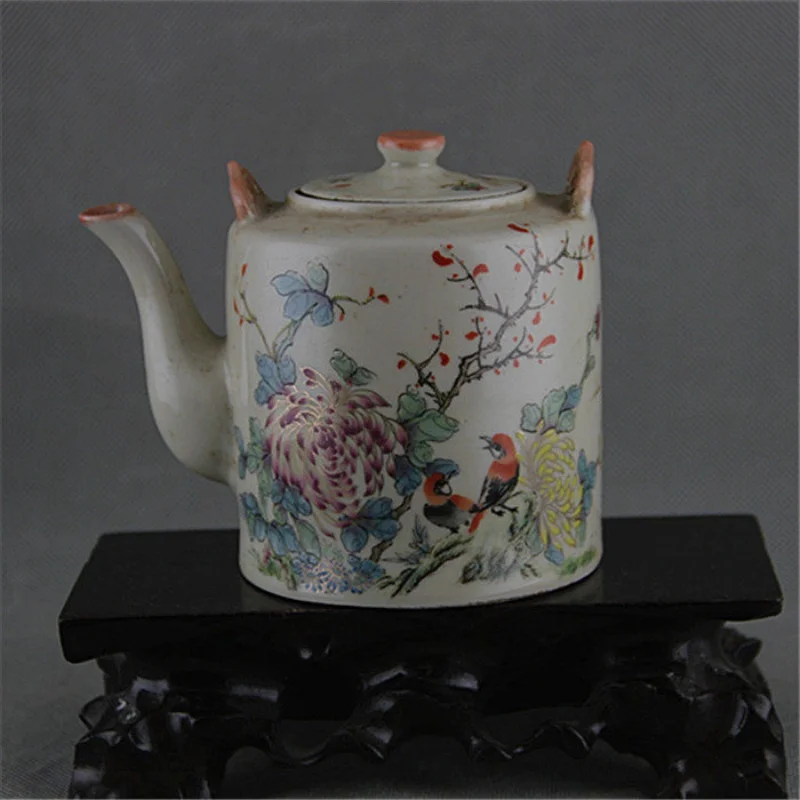 

Chinese antique porcelain collection Qianlong powder color flower and bird painting lifting beam teapot modern Nice Art Work