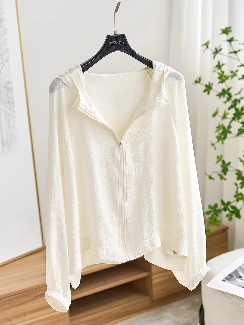 

Silk Sun Protection Hooded Jacket Zipper Thin Short Outerwear Summer Power Silk Silk Long Sleeve Simple Commute Style