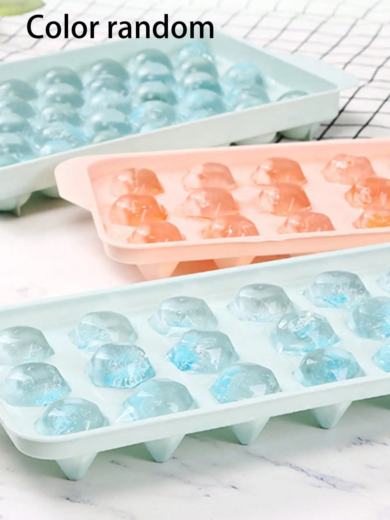 1pc 18 Grid Ice Cube Tray With Lid Plastic Spherical Ice Mold Silicone Ice Box Blue Pink Random