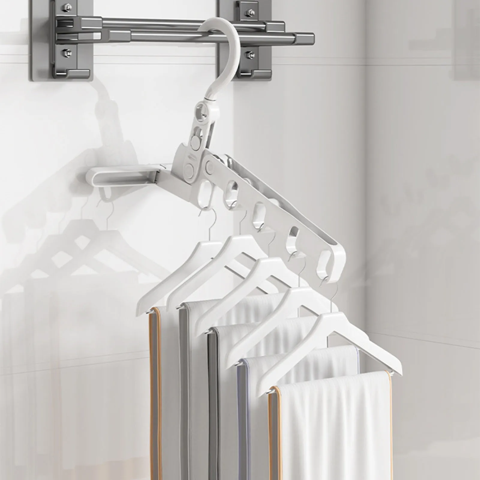 

Portable Foldable Travel Hanger Folding Clothes Drying Rack Travel Hangers Hanging Rack with 5 Holes for Hotel Camping Travel