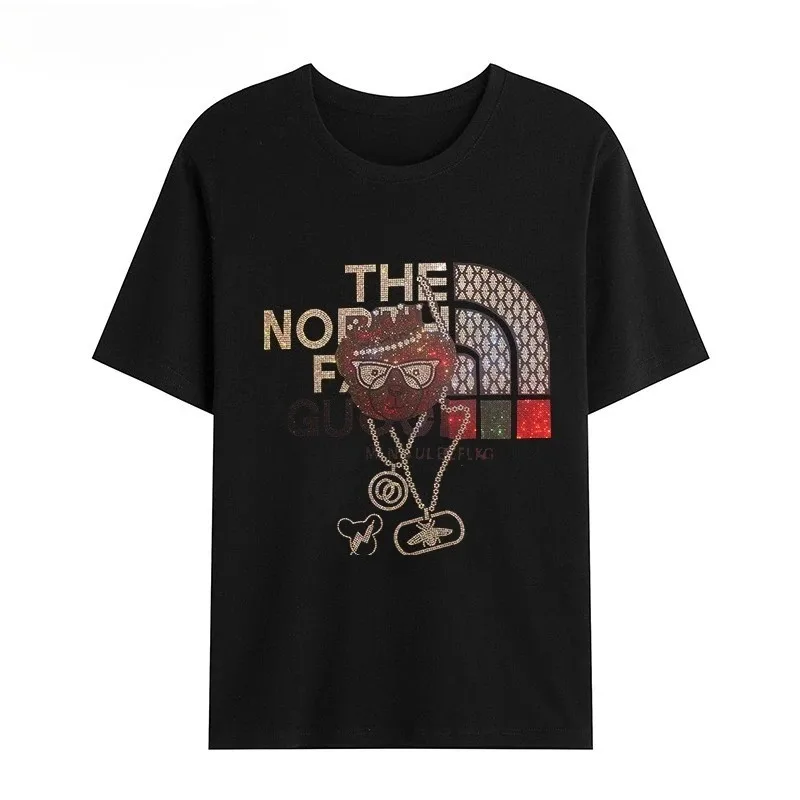 Nueva camiseta de manga corta hecha de 100% algodón puro, adecuada tanto para hombres como para mujeres. Es un estilo veraniego, holgado y casual.