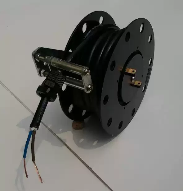 For Automatic Retractable Cable Reel, 3M 6A 220V Spring-Driven Ceiling Mount Power Cord Retractor