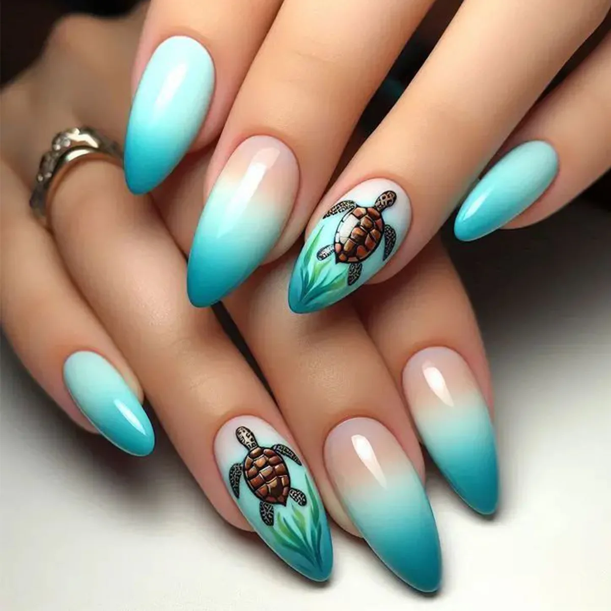 Summer Press on Nails for Women Short Almond False Nail Art French Starfish Fake Nails Reusable Press on Nails Turtle Shell