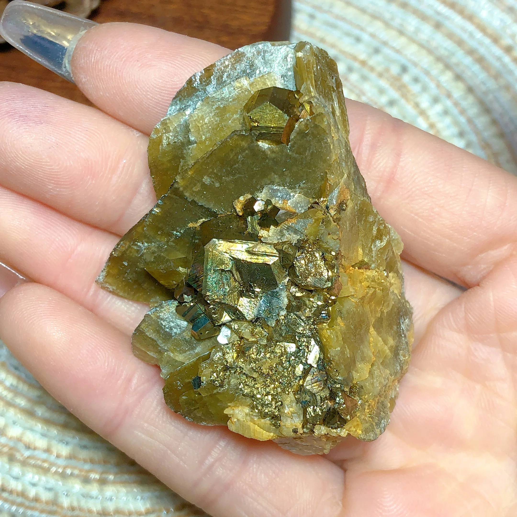 Natural Crystals Siderite Raw Specimen Housewarming Mediation Wholesale Rare Sparkly Rough Points Healing Energy Gift