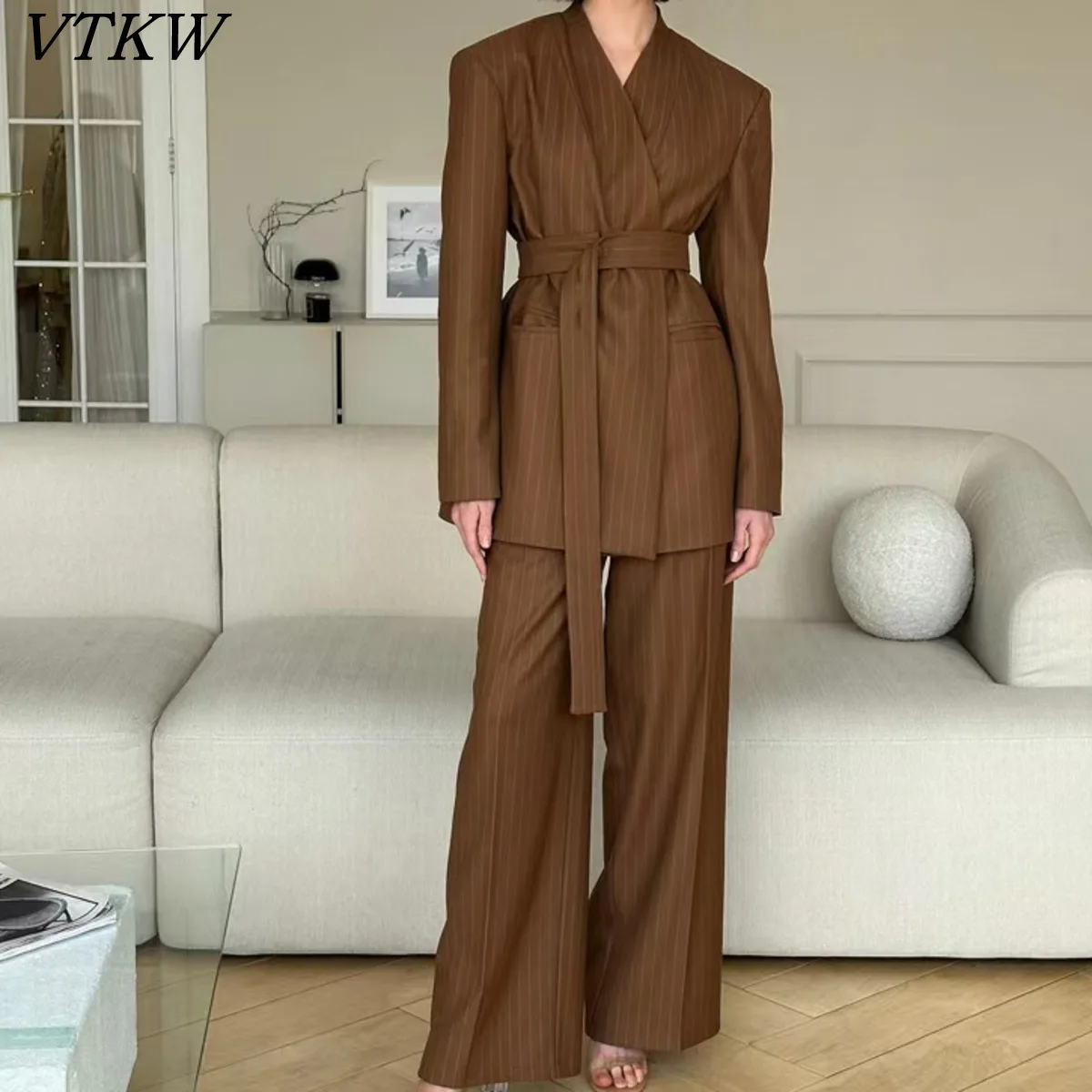 

VTKW Woman's V-neck Solid Color Buttoned Design With Adjustable Waist Cinch 2025 Spring New High-quality Loose Pants Suit Set