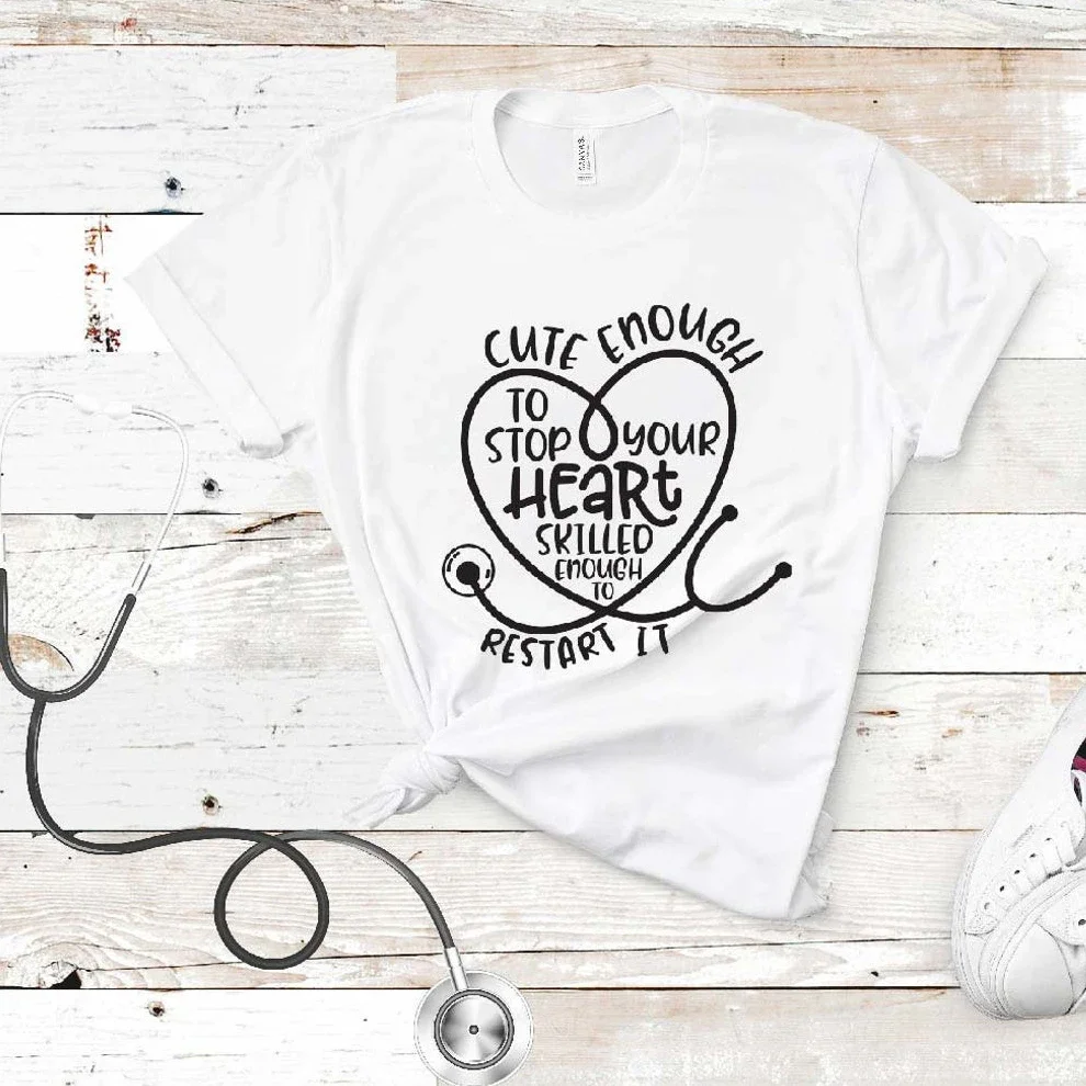 Cute Enough To Stop Your Heart Harajuku  T-shirt Ladies Basic Top O-collar Short Sleeved  Vintage Casual Leisure Clothes Tees