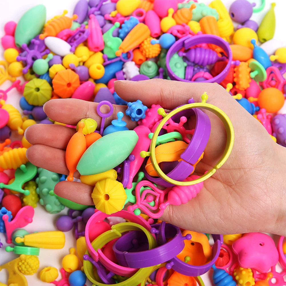 

of About 485pcs DIY Beads Handmade Cordless Beads Toys for Bracelets Necklace Crafts Making ( Color and Pattern)