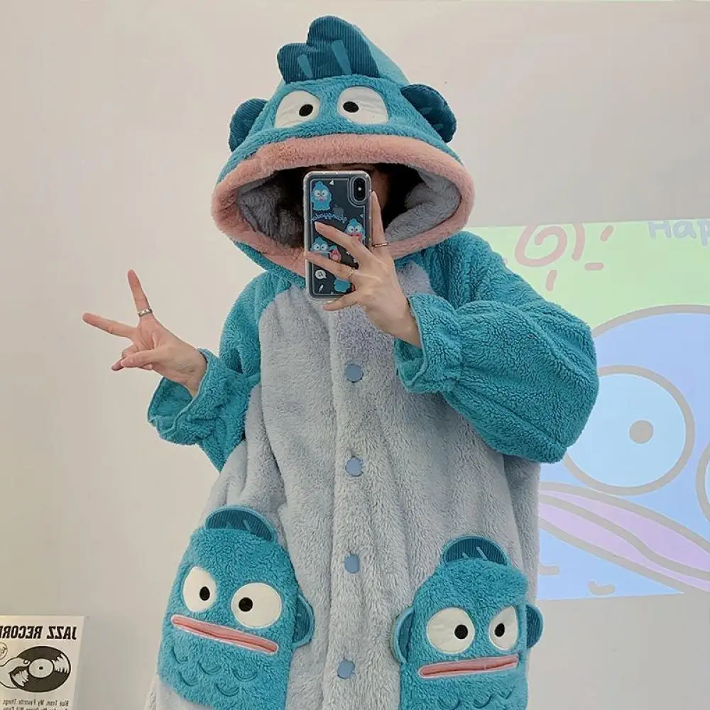 ชุดนอนผ้าพลัฌลายการ์ตูนน่ารัก 2 ชิ้น สำหรับผู้หญิง ฤดูใบไม้ร่วง ฤดูหนาว ชุดนอนมีฮู้ดหนานุ่ม ชุดนอนน่ารักสำหรับสาวๆ กางเกงขายาว