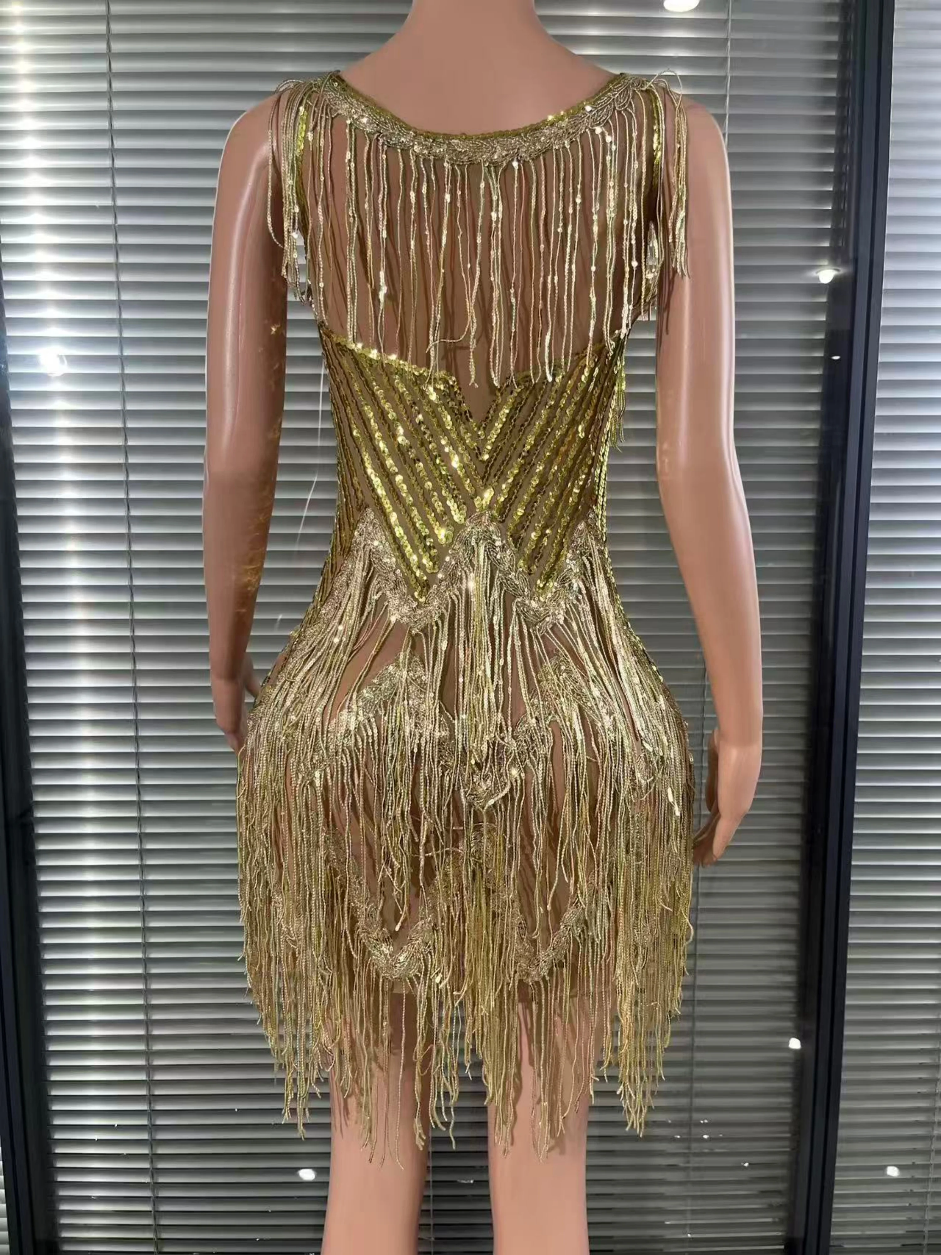 Mini robe moulante en maille à franges et paillettes dorées pour femmes, tenue de spectacle sur scène en boîte de nuit, bal de promo