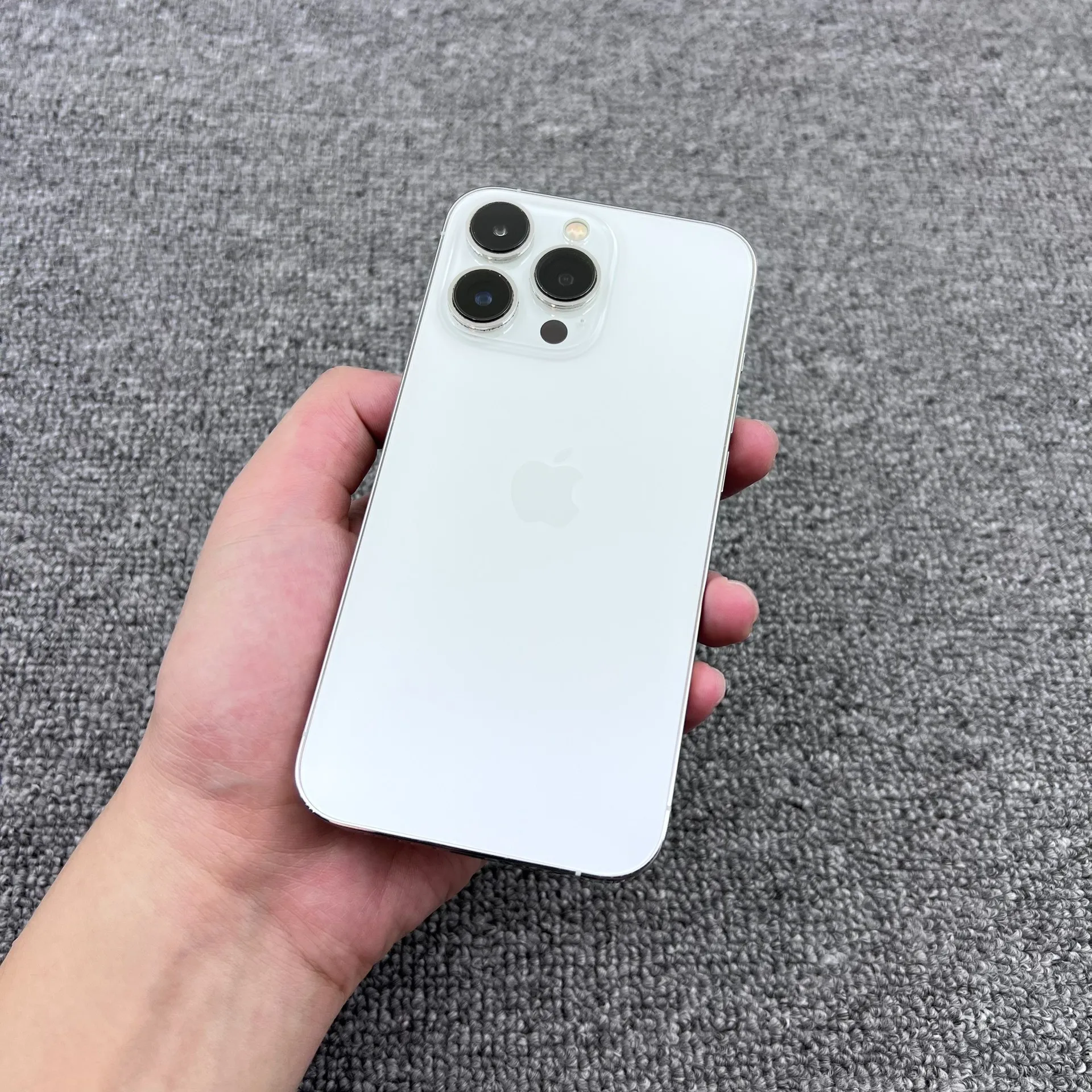 Apple iPhone 13 Pro 6.1" 128GB 256GB 512GB ROM Original Retina OLED RAM 6GB IOS Face ID NFC Unlocked 5G Used Mobile Phone