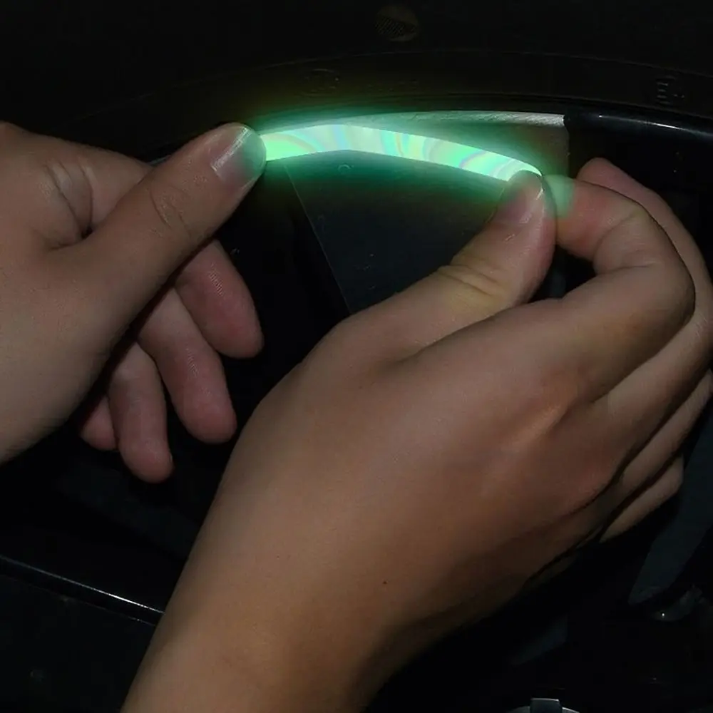 Calcomanías para conducción nocturna de bicicleta eléctrica, coche y motocicleta, pegatina reflectante para cubo de rueda, cinta luminosa fluorescente de arcoíris