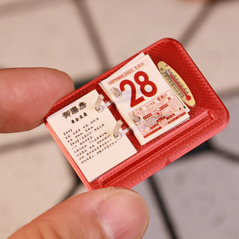 1Pc Dollhouse Retro Mini Desk Calendar Model Doll House Furniture Scene Decor Miniature Calendar Ornaments Toy Accessories-Toy
