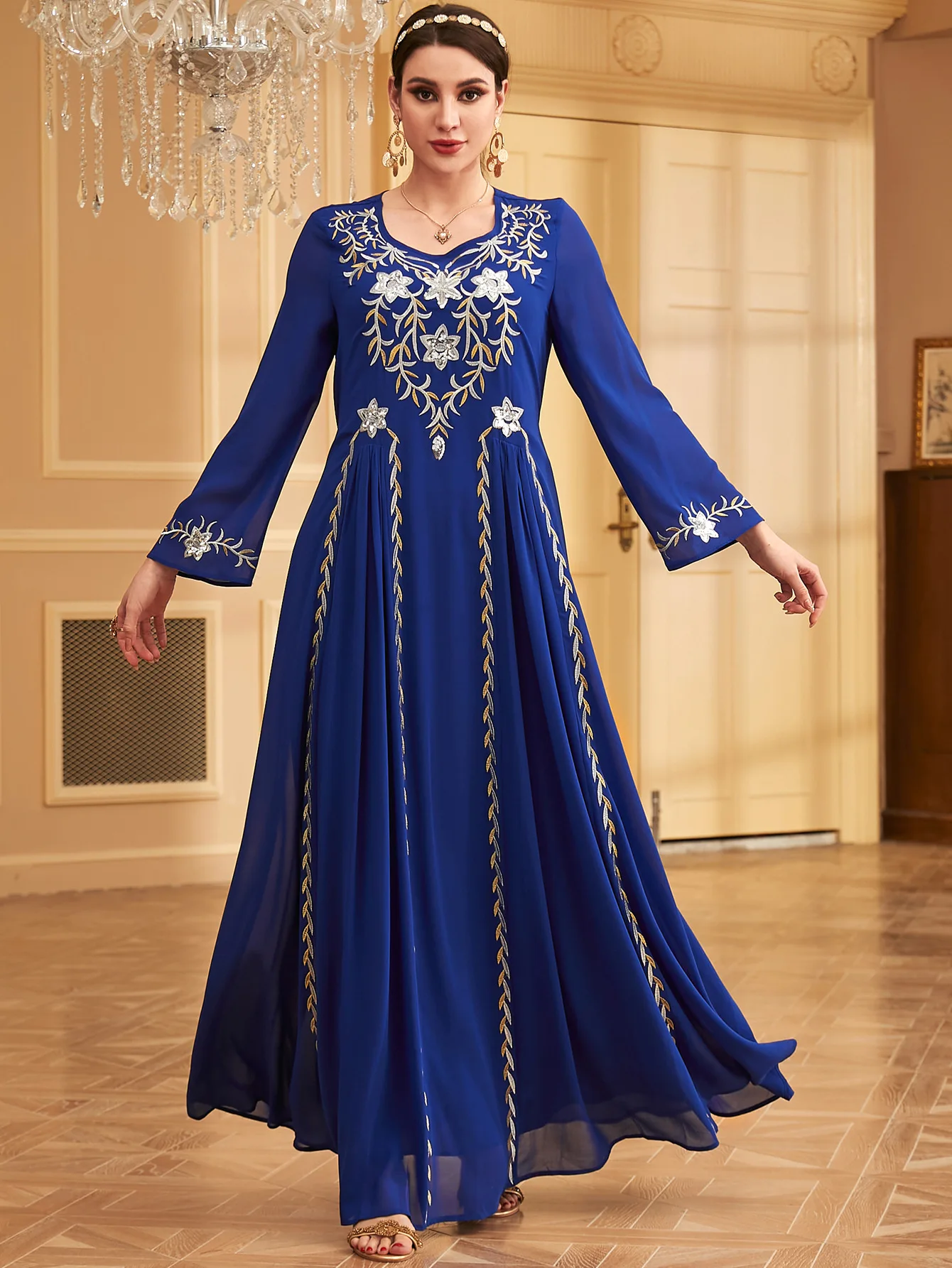 Middle Eastern Muslim Dress Dubai Robe Women's Fashion Bead Embroidery Chiffon European and American Long Dress