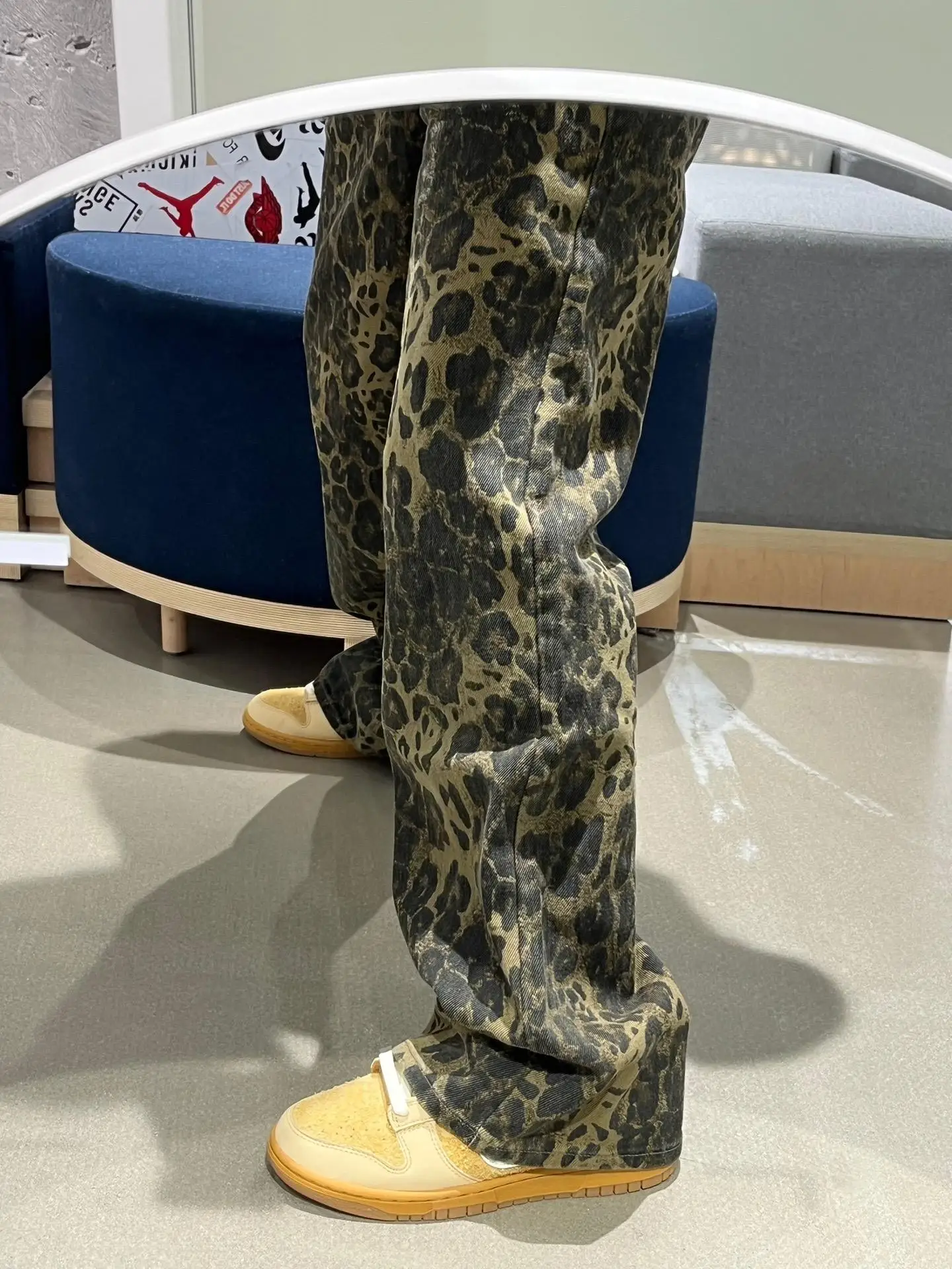 

Retro American Leopard Print Men's Jeans Loose Straight Leg Wide Leg Pants Trendy Cool Street Sle Cotton Polyester Blend