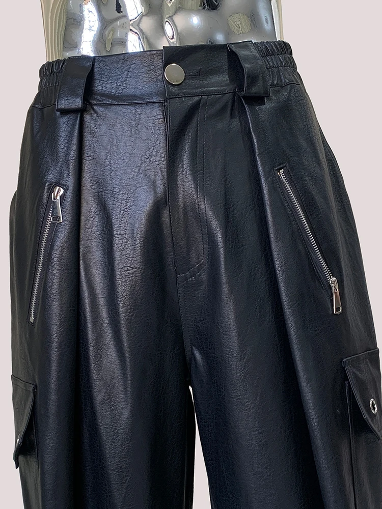 

Mauroicardi Spring Autumn Long Baggy Black Pu Leather Wide Leg Cargo Pants Men Elastic Waist Luxury Designer Emo Clothes 2025