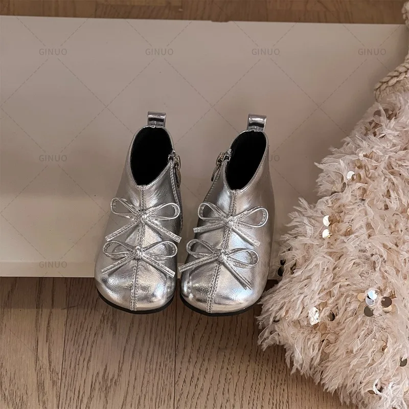 الفتيات أحذية بوت قصيرة مع الجانب سستة الاطفال حذاء من الجلد الكورية نمط مزدوج هوك وحلقة 2025 جديد الأطفال الأحذية الجلدية الأميرة نمط