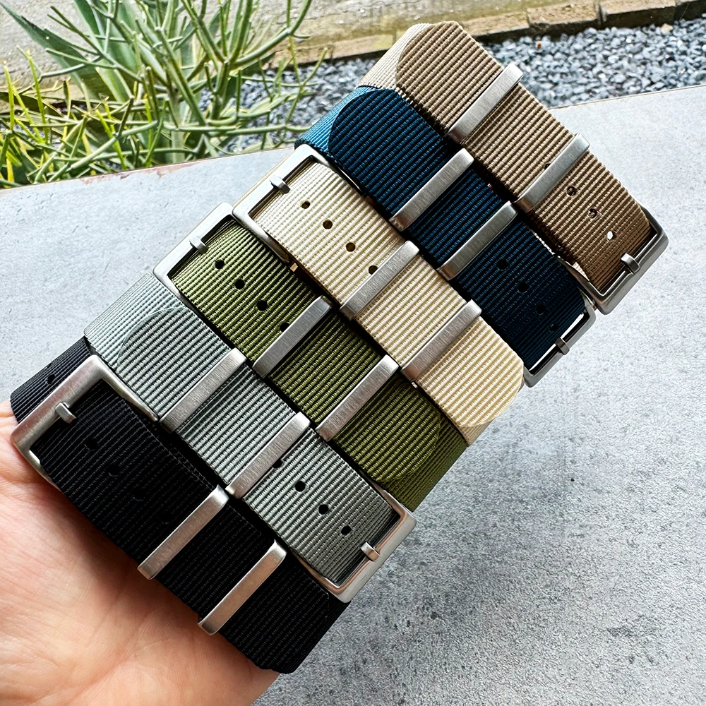 Vendita calda Bond esercito militare kaki cinturini per orologi in tessuto nero 20mm 22mm cinturino per orologio in Nylon da uomo per Moonswatch per