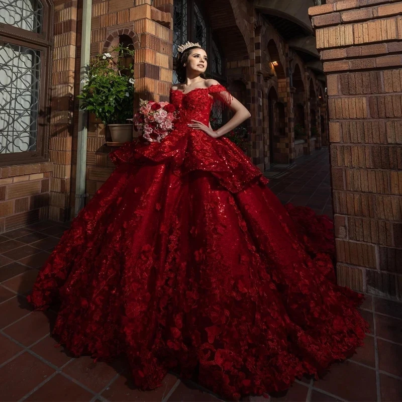 Rote Quince anera Kleider Perlen von der Schulter Party Kleid Applikationen 3d Blume schnüren Gericht Zug Ballkleid Vestido de 15Anos