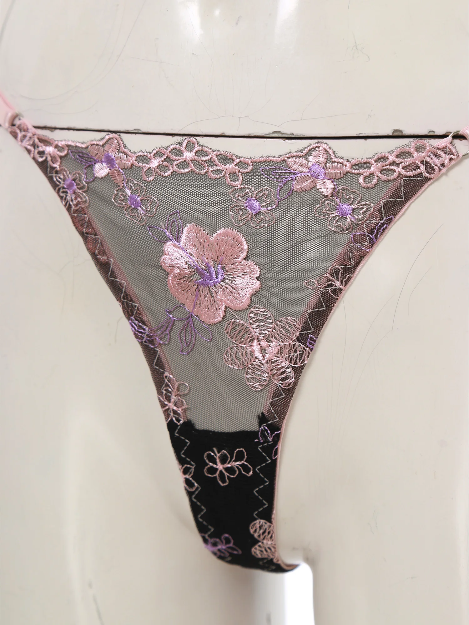 المرأة مثير انظر من خلال قطع مجموعة الملابس الداخلية زهرة الدانتيل كوب مفتوح Underwire دفع ما يصل الصدرية مع T-الظهر سيور الملابس الداخلية ملابس نوم