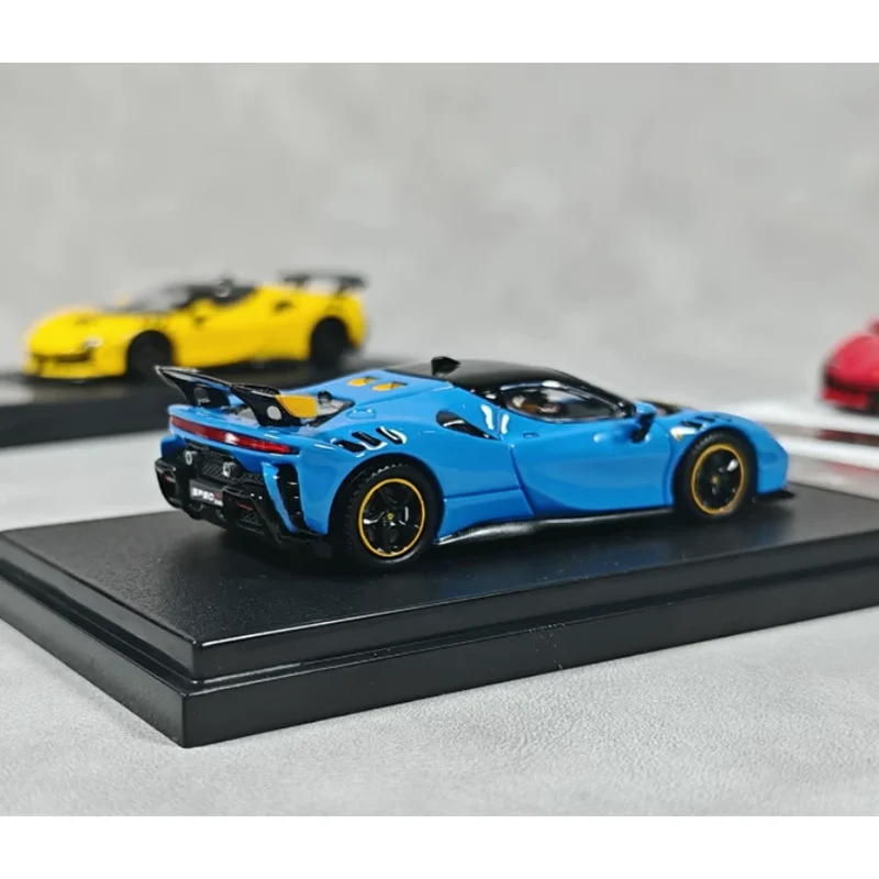 

Коллекционная модель автомобиля XF x HL SF90 XX Stradale Super Sports Hardtop в масштабе 1/64, из сплава, для декора