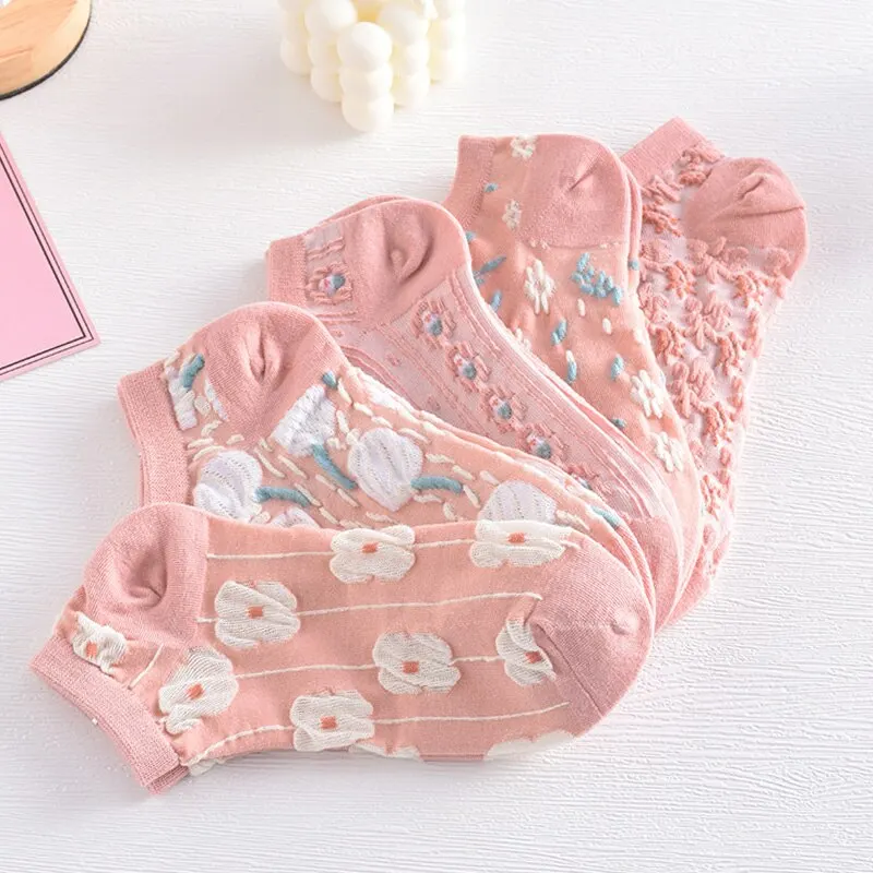 5 Pairs of Kawaii Cute Flower 3D Textured Ankle Socks - Vintage Style Thin Low Cut Hosiery for Women