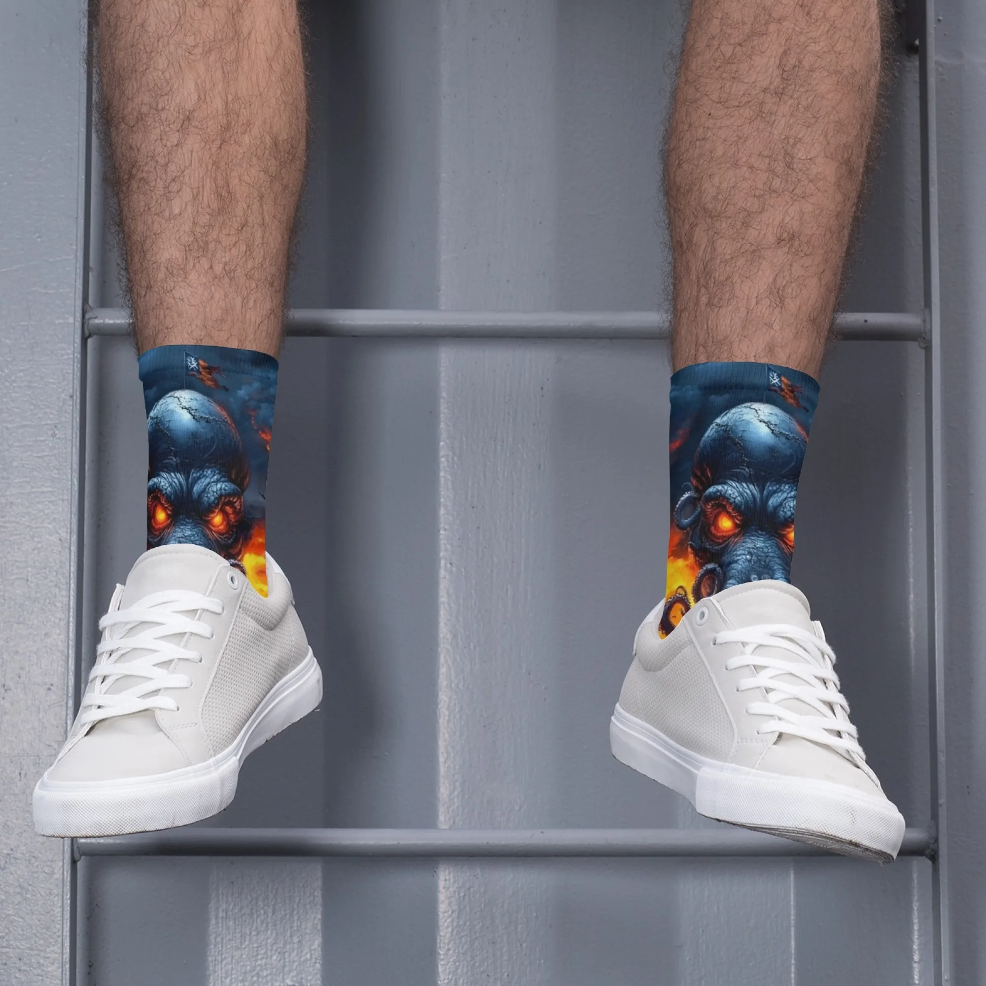 문어 미친 바다 괴물 남성 양말 레트로 스타일 크툴루 신화 테마 참신 재미있는 크루 양말 하라주쿠 스트리트 힙합 행복한 선물