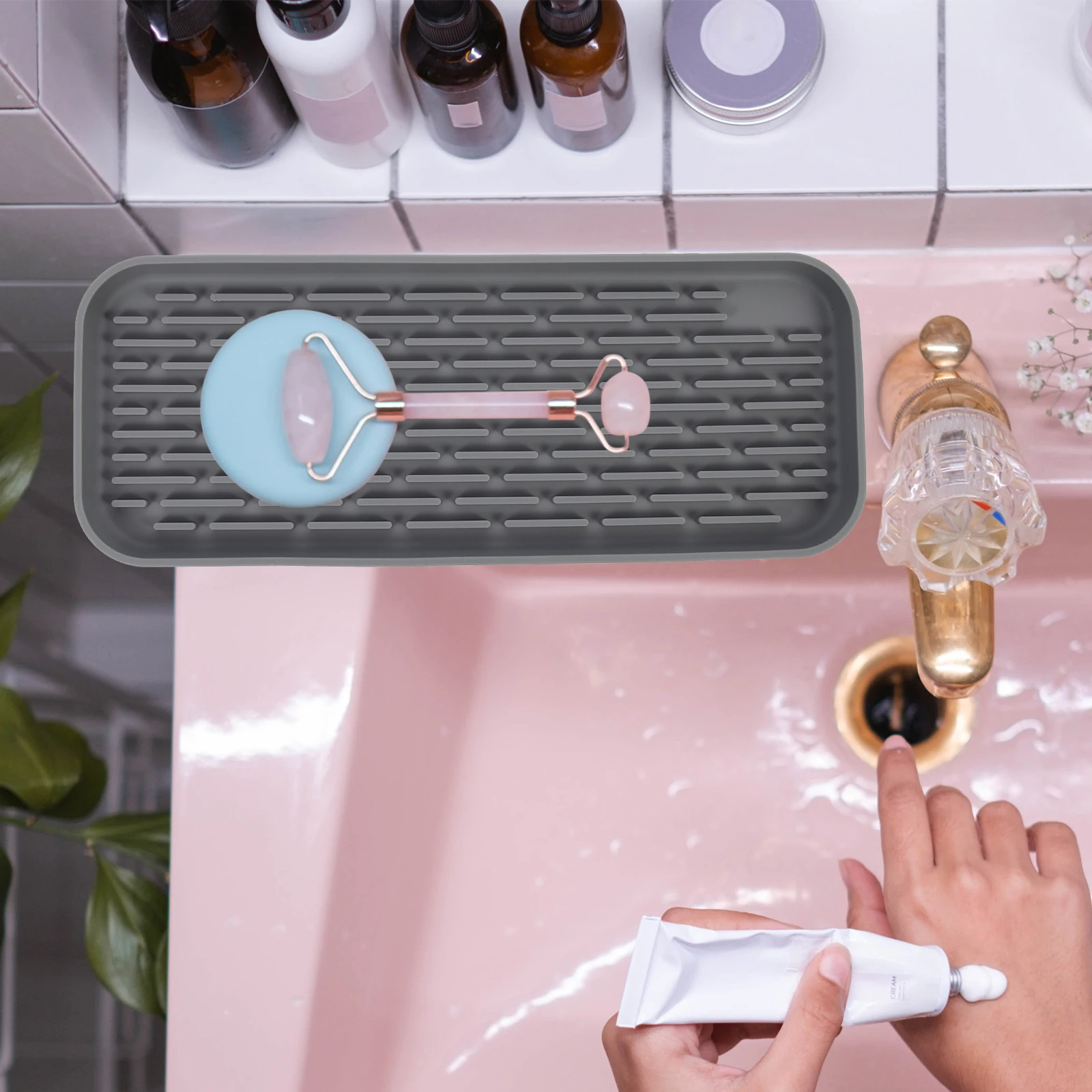 

Silicone Drying Mat Premium Thickened Silicone Kitchen Mat Non-Slip Household Storage Tray for Home Restaurant Coffee