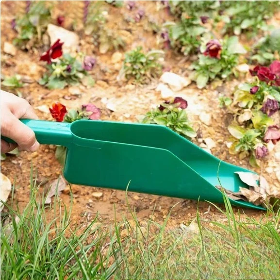 1pc  Scoop Cleaning Roof Tool Flex Fit Dirt Debris Remove Multi Use Eaves Garden Leaf Gutter Spoon Shovel Supplies