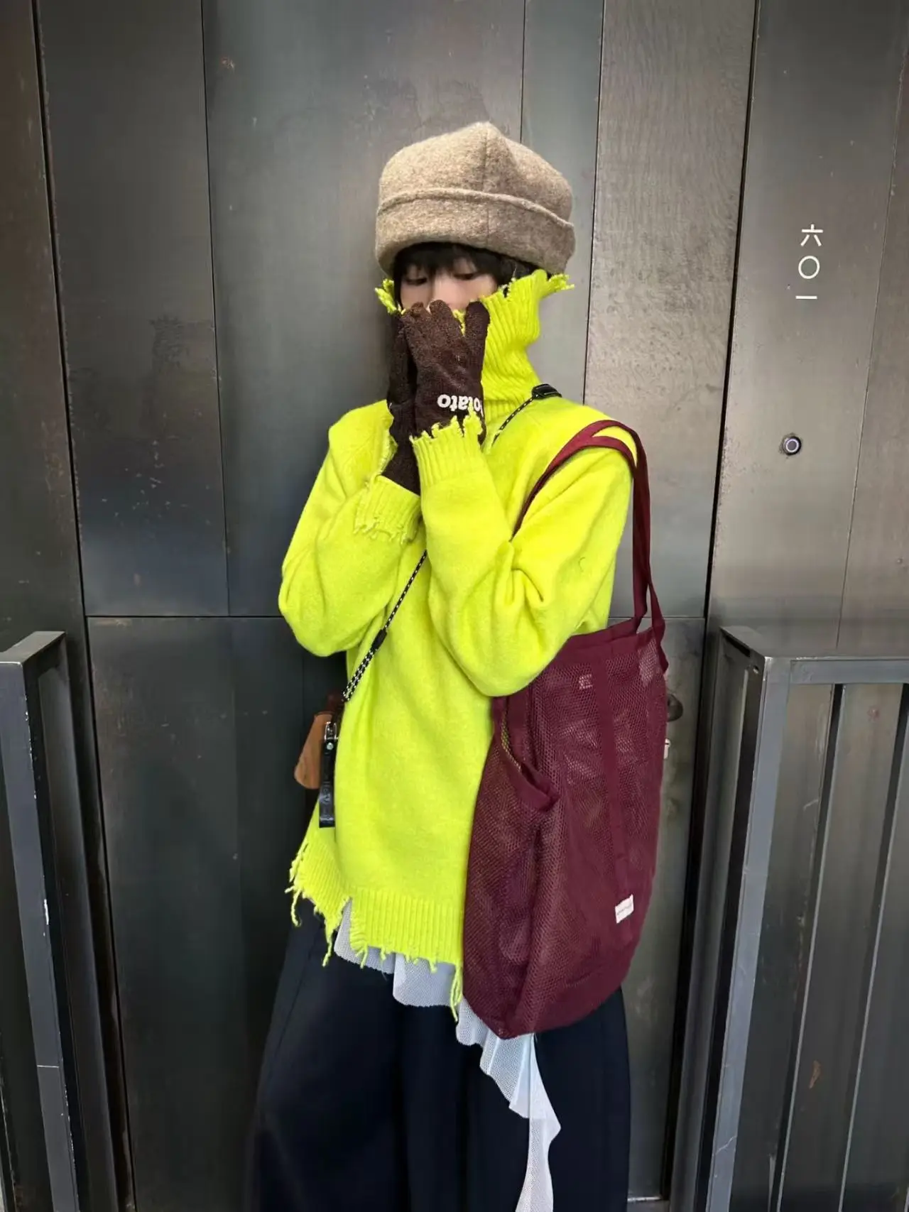 

Loose Woolen High Collar Sweater with Tassel Design Vintage Sle Women's Knitwear Warm And Cozy Long Sve ort Length