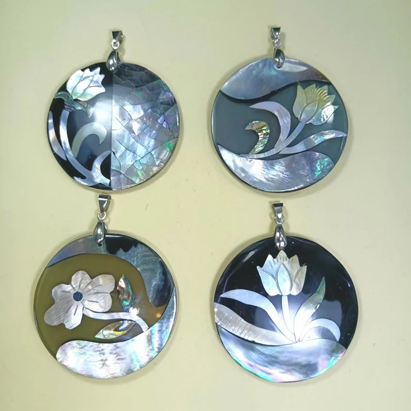 Handmade Shell Cartoon Flower-shaped Abalone Shell Mixed Black and White Clams