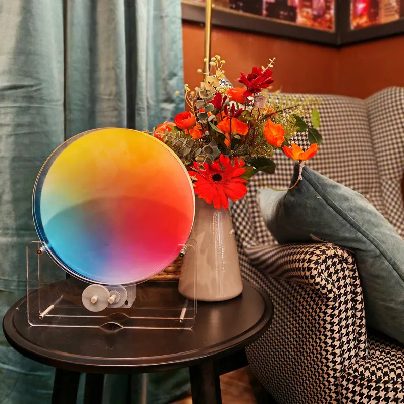Electric gradual change color disc desktop ornament, rotating three primary table