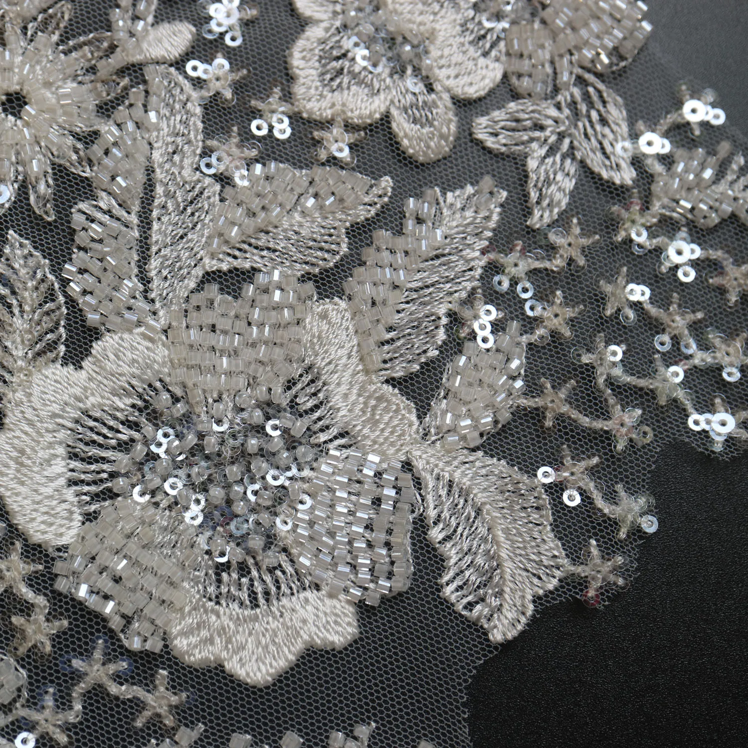 1pair luxury beaded embroidery lace appliques for wedding dresses flower applique patches  clothing  parches ropa
