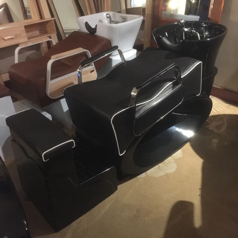 

Barber shop half-lying shampoo bed