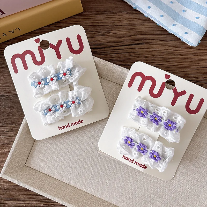

Korean Hair Clips for Girls Floral Embroidery 2pcs Set White Lace Side Clips Instagrammable Hair Accessories