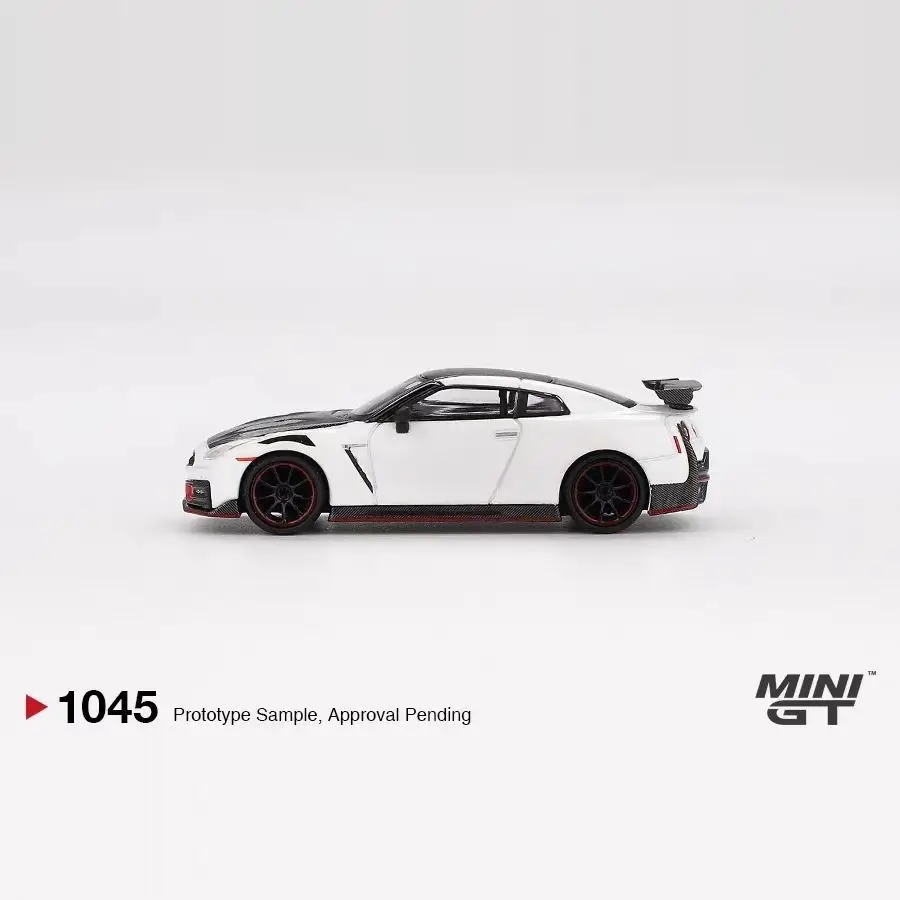 MINIGT 1:64 #1045 Nissan GTR R35 white, simulation alloy car model new product