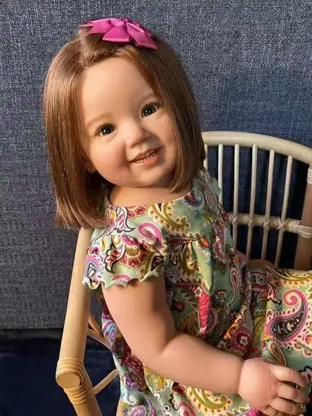 SINO-BB Fornecimento limitado personalizado 28 polegadas Reborn Baby Cammi com cabelo enraizado à mão já acabado boneca menina com vestido diferente