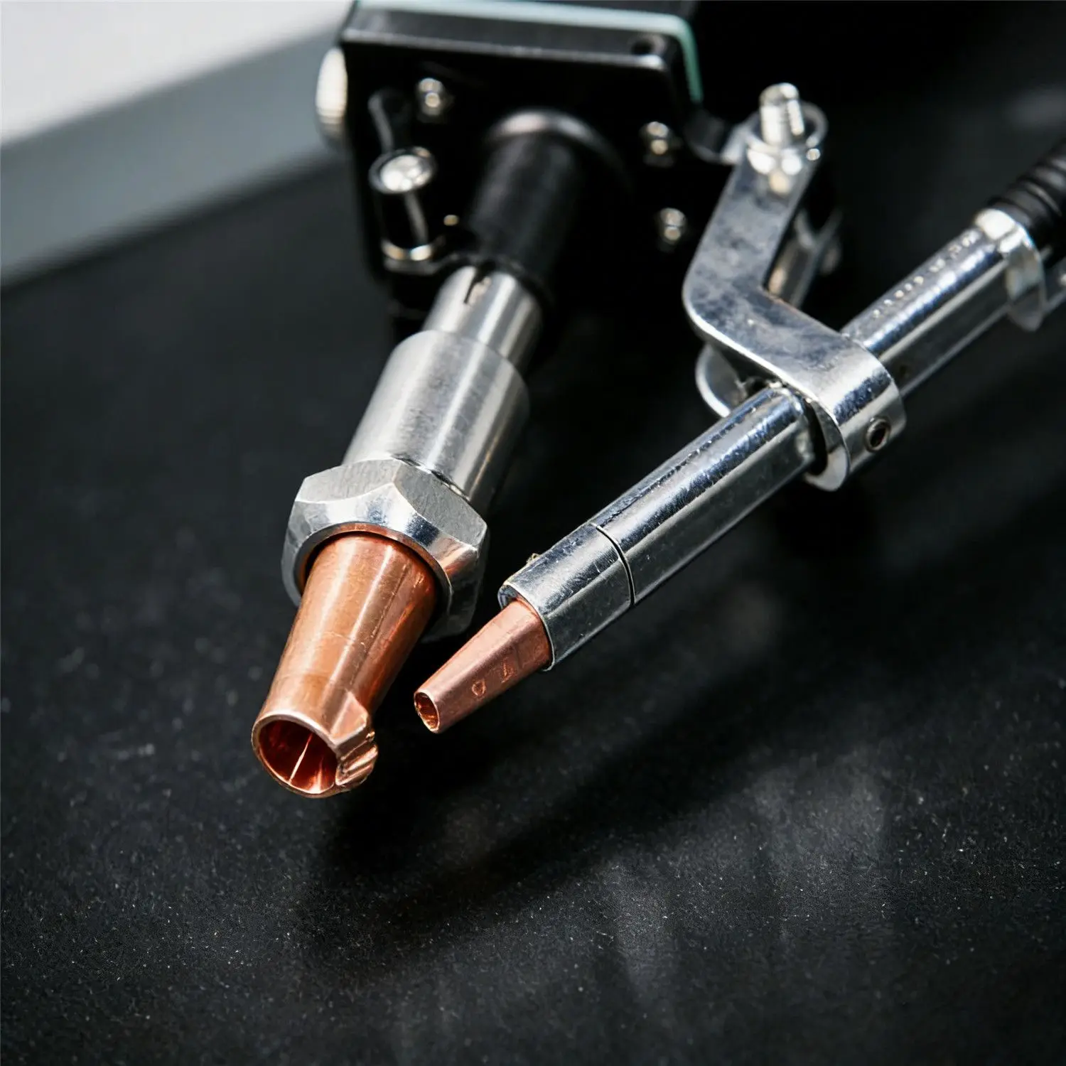 

Factory Price Sensor Welding Machine No-Grinding Laser Welding for Electronics Industry