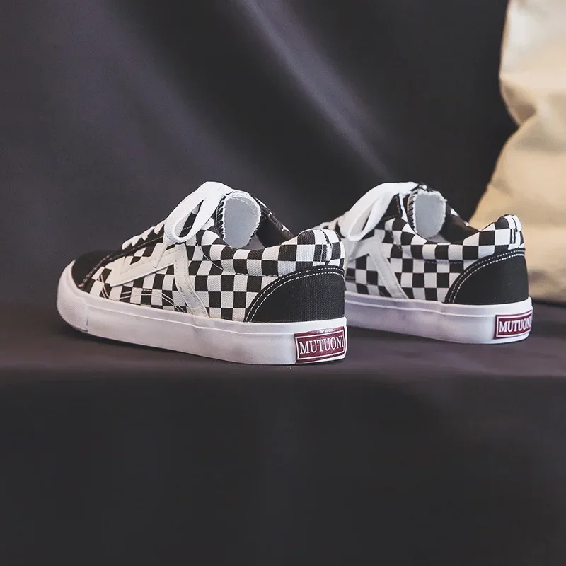 Youth Students Outdoor Jogging Trainers Men Women Girls\' Casual Sneakers Lovers Unisex Canvas Casual Walking Shoes Footwear
