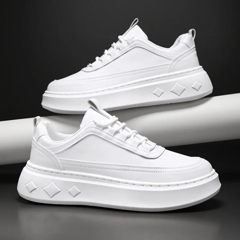 New Soft Sole Men's Sneakers High Quality Fashion Sports Platform Shoes for Man Breathable White Board Shoes Zapatos De Hombre