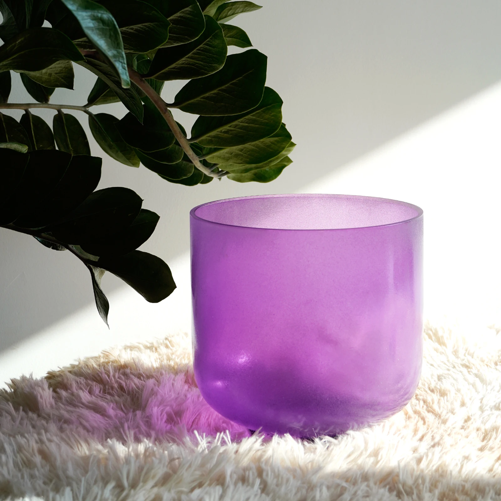 

Hye-eun 6inch Translucent Purple Quartz Jade Crystal Singing Chakra Bowl for Cleansing Stress Relief Sound Healing Tibetan Bowl