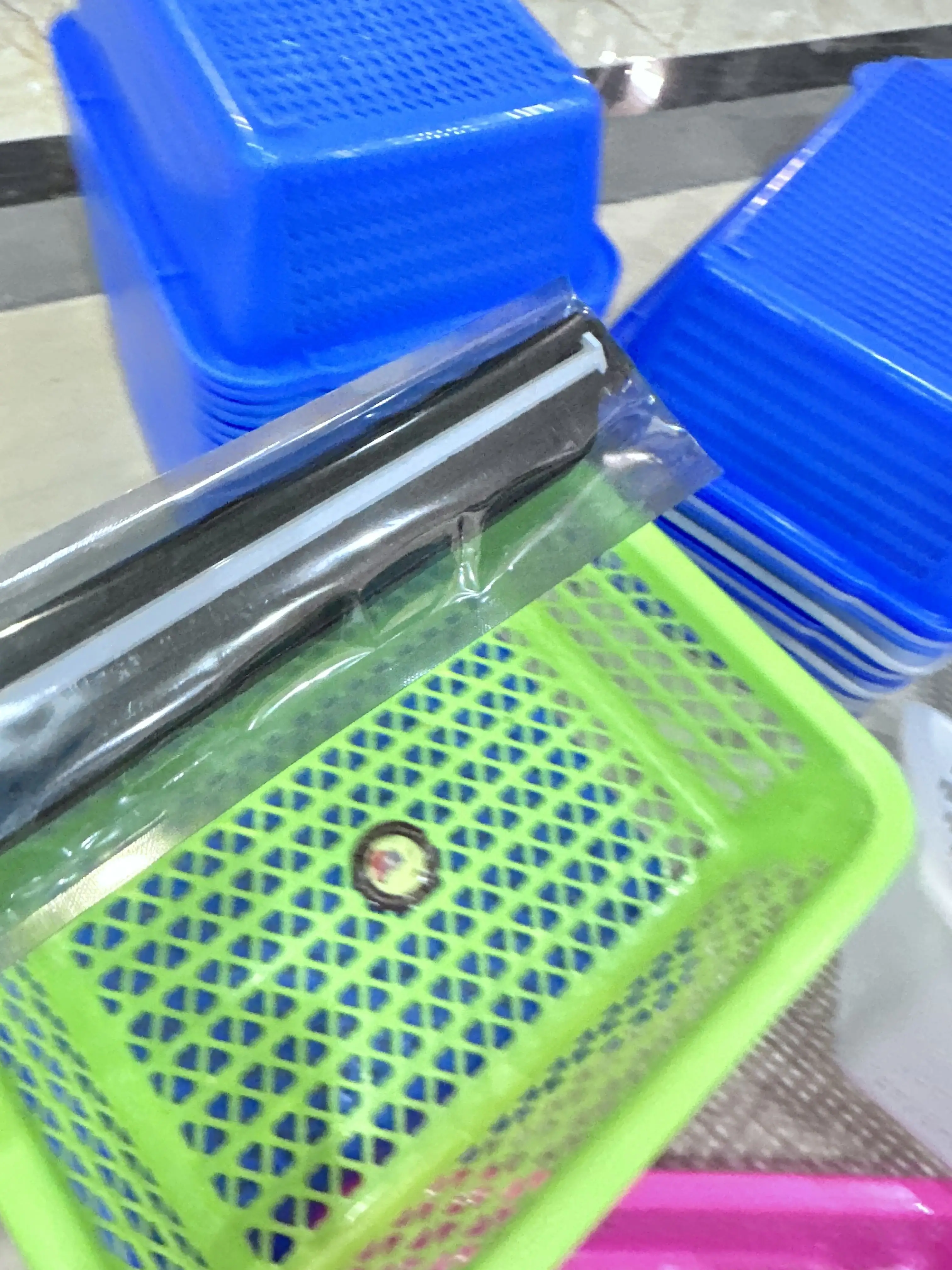 CE841-60111 Q8418-6… - image