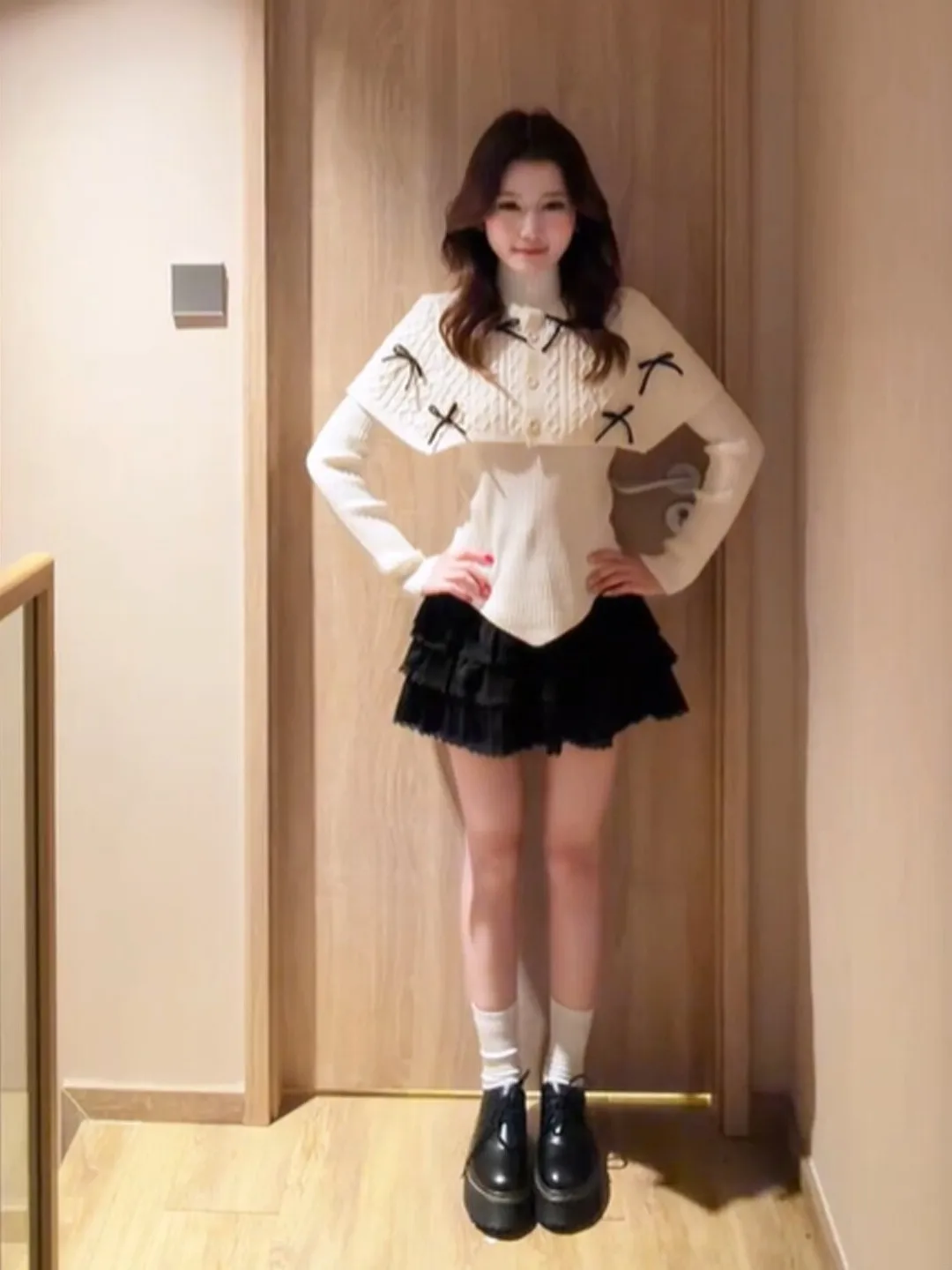 

Faionable Knitted High Collar Sweater with Knot Design Spring Season Women's Slim Fit Soft Sle Long Sve Top