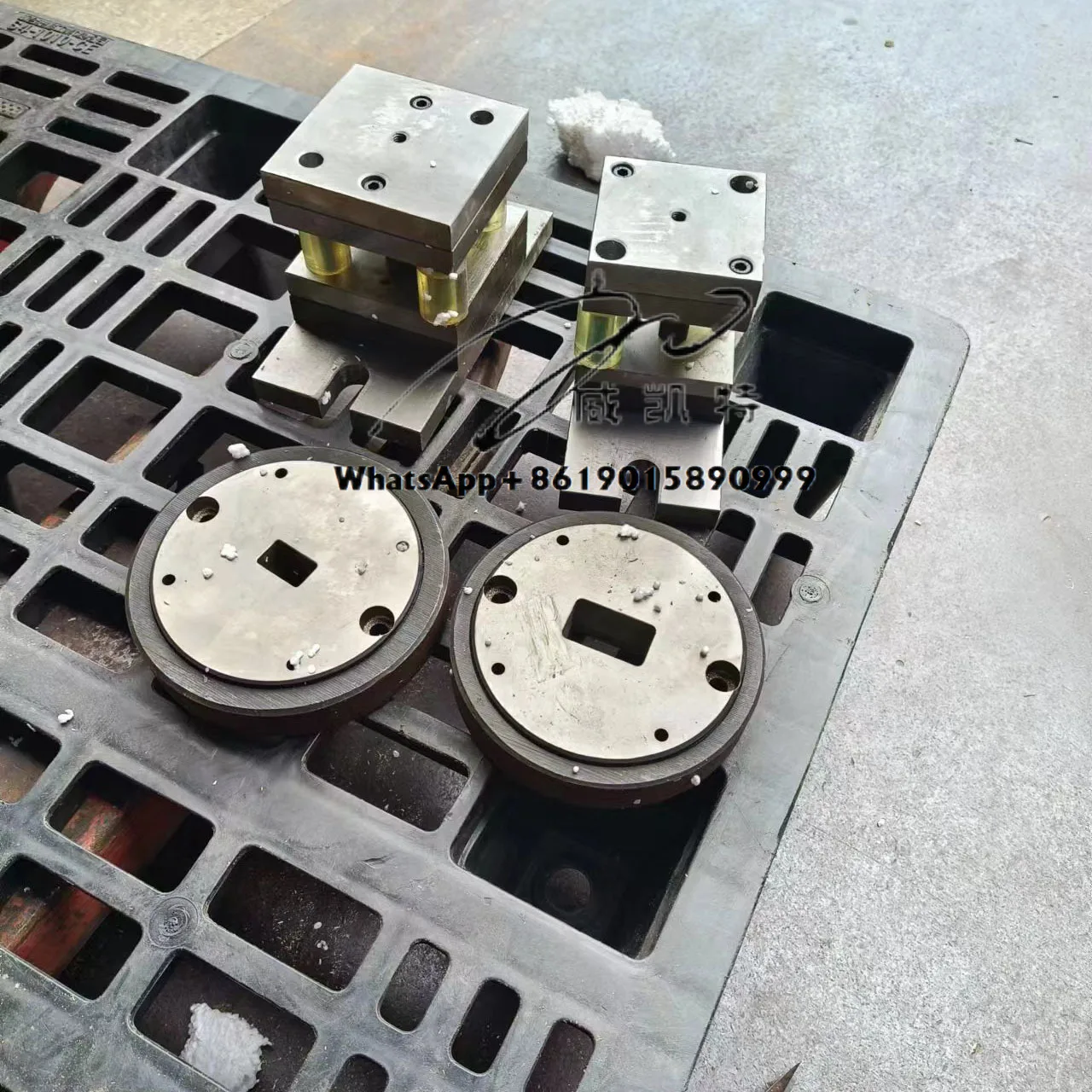 Custom Gold Silver Coin Stamping Dies Steel Press Punching Machine Stamping Mold Coin Minting Tool